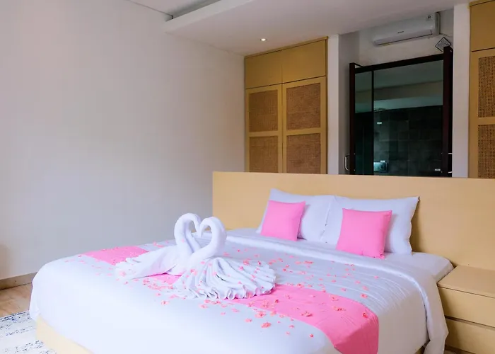 Hotel The Lavana Dzawani Melasti Ungasan 3 Bedroom 4*