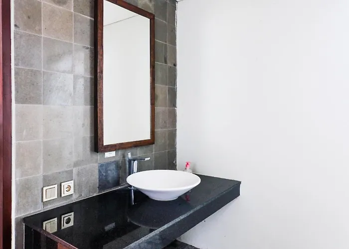 The Lavana Dzawani Melasti Ungasan 3 Bedroom Hotel 4*