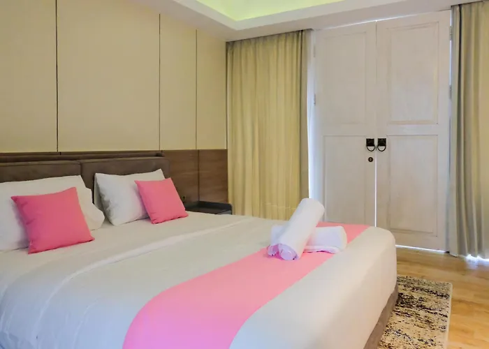 Hotel The Lavana Dzawani Melasti Ungasan 3 Bedroom 4*