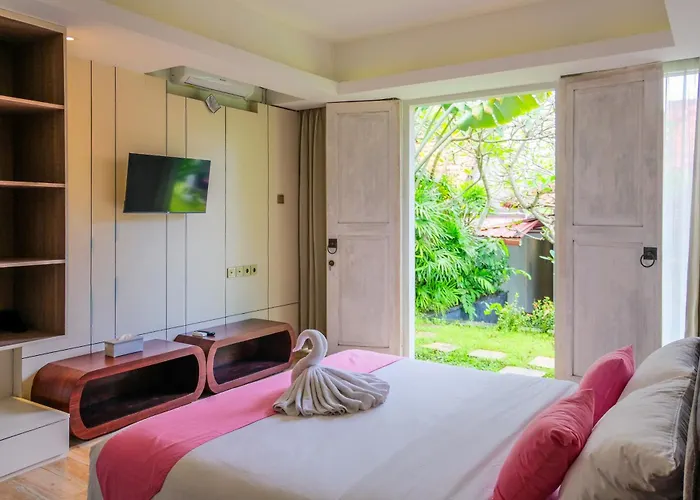 Hotel The Lavana Dzawani Melasti Ungasan 3 Bedroom 4*